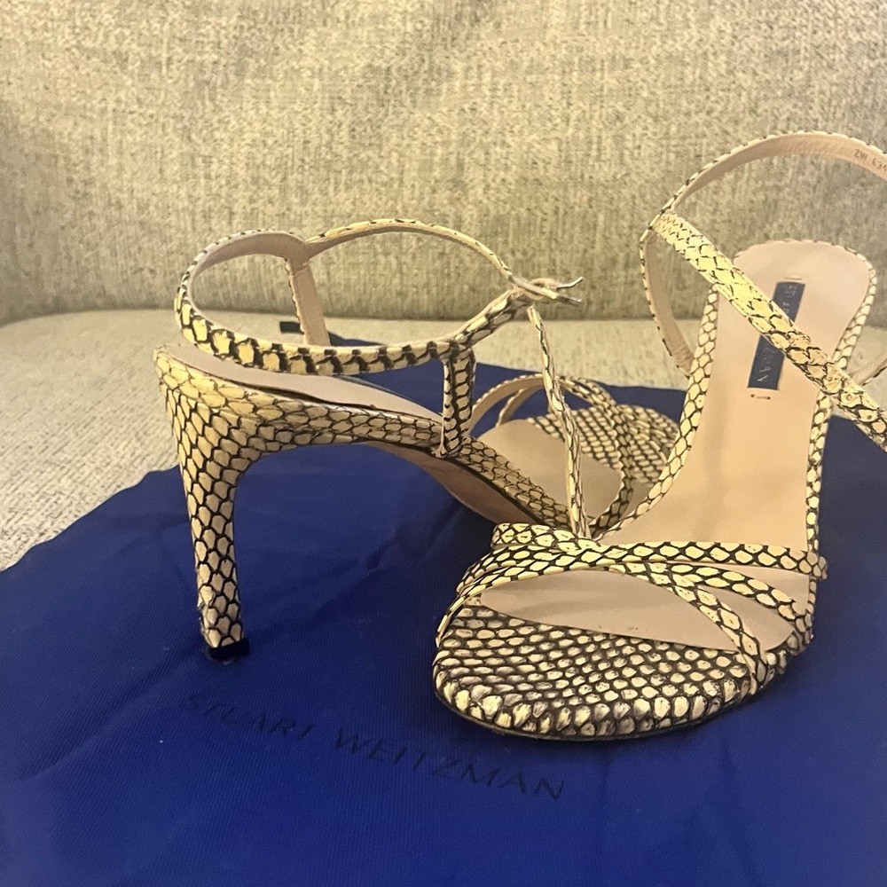 Stuart Weitzman Croc Black and Cream Heels